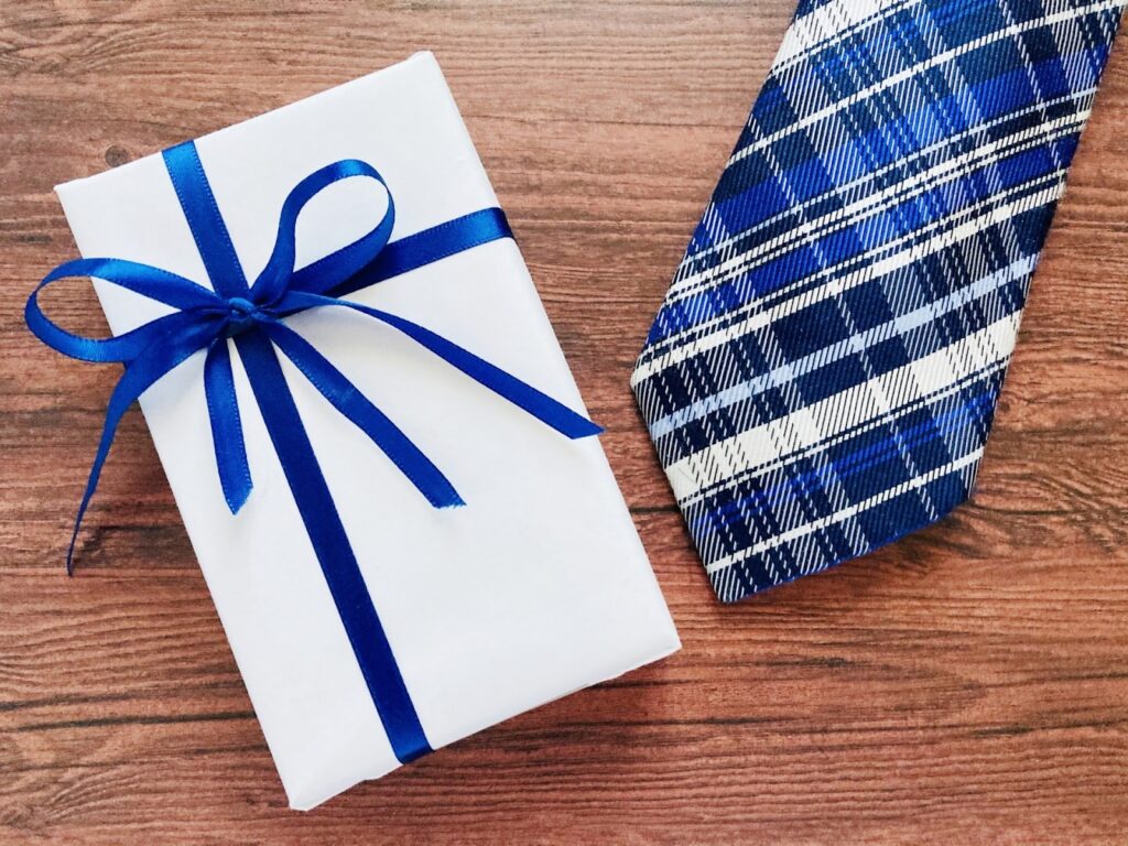 男性のネクタイ